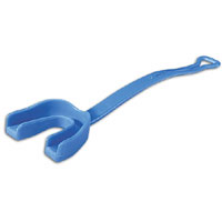 Mueller Mouthguard with Strap - Blue / Blue